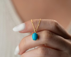 Collar de Turquesa, Plata de Ley 925, Chapado en Oro de 14K, Colgante Ovalado de Turquesa, Joyería con Piedra Azul Delicada, Piedra de Nacimiento de Diciembre - Product Image 5
