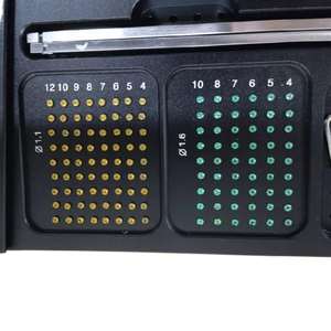 Implantes Ortopédicos Veterinarios de Titanio, Placa Ósea Recta Recortable para Reconstrucción, de SurgiRight - Product Image 2