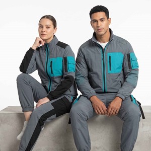 Ensemble de survêtement coupe-vent de luxe unisexe avec veste et pantalon, idéal pour le sport - Product Image 4