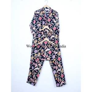 Ensemble de pyjama de luxe pour femme en coton à imprimé floral, col en V, manches longues, fermeture boutonnée, longueur intégrale, doux, pour l'été - Product Image 5