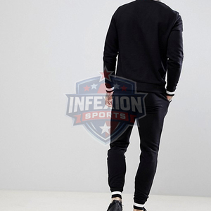 Sweat-shirt à col rond à manches longues noir pour homme avec poches latérales et cordon de serrage, jogging décontracté pour l'automne - Product Image 3