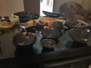 Nouveauté gratuite, vaisselle en céramique de haute qualité, polie, vintage, écologique, avec bol en corne de buffle/vache pour les fêtes - Product Image 2