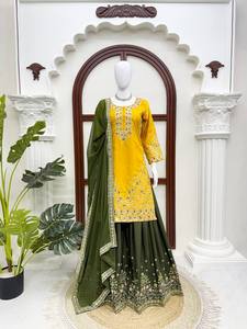Nuevo Conjunto de Diseño con Bordado Intrincado en Crepé Natural, Reversible y Elástico, con Top, Pantalón y Dupatta hasta la Rodilla, Ideal para Fiestas - Product Image 2