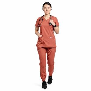 Tenues d'hôpital personnalisées avec logo, en polyester et coton de haute qualité, respirantes et confortables, service OEM, blouses médicales pour infirmières - Product Image 1
