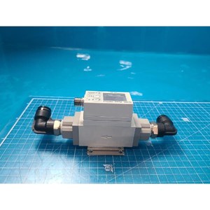 Interruptor de Flujo de Aire Digital SMC PF2A751-04-27, Usado, Piezas de Equipos Semiconductores Legacy - Product Image 6