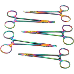 Juego de 10 Piezas de Pinzas Porta Agujas Mayo Hegar Multicolores Arcoíris de 5.5 Pulgadas (14 cm), Rectas, Cruzadas y Serradas - Product Image 3