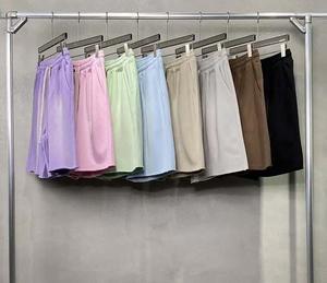 Pantalones cortos de felpa estilo vintage desgastado con cordón y bolsillos, shorts de playa, shorts de natación con lavado ácido, en oferta - Product Image 4