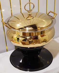 Recipientes para Calentar Comida de Acero Inoxidable de 8 Litros, Redondos, para Buffet, con Acabado en Oro PVD de Primera Calidad - Product Image 1