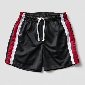 Shorts de sport 100 % polyester pour hommes, shorts de football, shorts de course personnalisés par sublimation pour hommes, shorts de gym pour hommes - Product Image 2