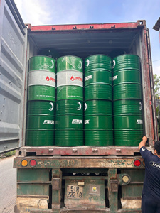 Huile moteur PETROLUB PETRO APPOLO 50 en bidon 4L, 5L, 18L, seau 18L, fût 200L – Lubrifiants de haute qualité du Vietnam - Product Image 6