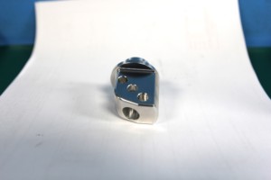 Piezas de Alta Tolerancia Mecanizadas con Precisión CNC Personalizadas OEM en Vietnam con Certificación de Materiales - Product Image 2