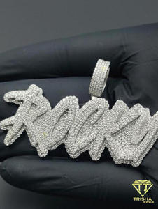 จี้เพชรโมอิสซาไนต์แบบ Iced Out สลักชื่อครอบครัว สร้อยคอฮิปฮอป แบบสั่งทำพิเศษ พร้อมสายสร้อยหรูหรา ของขวัญเครื่องประดับสุดหรู - Product Image 3