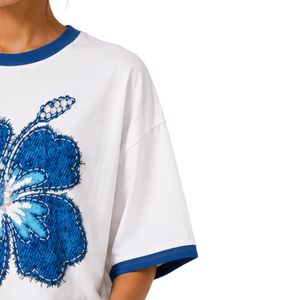 Camiseta Blanca Extra Grande Personalizada para Mujer con Estampado Gráfico de Flor de Hibisco Azul, Camiseta Casual de Algodón para Verano, Personalizada OEM ODM al por Mayor - Product Image 4