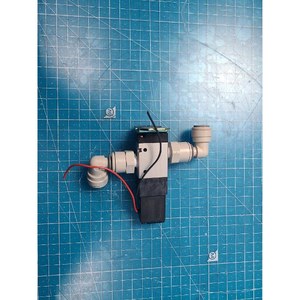 Válvula Neumática Solenoide Humphrey H181E1 Usada Como Parte del Equipo Legacy Semiconductor - Product Image 6