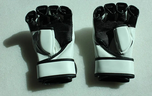 Guantes de Grappling MMA Personalizados de Primera Calidad para Entrenamiento de Artes Marciales, Estilo Medio Dedo, Impermeables, Transpirables, Cómodos, de PU Genuino - Product Image 3