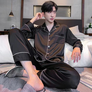 ชุดนอนผู้ชายแบบกำหนดเอง เสื้อเชิ้ตผ้าซาติน ชุดนอนติดกระดุม แขนยาว ชุดลำลอง - Product Image 6