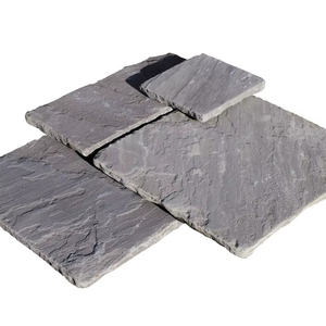 Dalles de pavage en grès noir Grocon Sagar, coupées sur mesure - Extérieur moderne avec garantie de 2 ans - Product Image 1