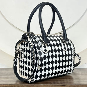 New Checkered Design Custom logo OEM ODM Genuine <b>Leather</b> Medium Size Duffel Travel Bags for Men & Women Wholesale Carry Duffle - Product Image 5