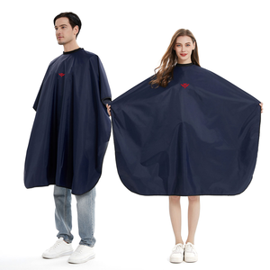 Cape de Barbier Professionnelle Imperméable pour Salon de Coiffure – Robe de Coiffure Noire pour Coupe de Cheveux - Product Image 6