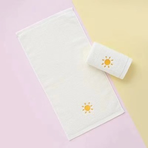 Manufacturer Custom LOGO Terry Cotton Salon <b>Towel</b> Economical for Beauty Spa Salon <b>Towel</b> - Product Image 1