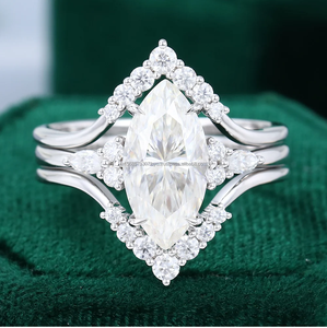 Bague de mariage Chevron bande assortie 925 argent rond coupe Moissanite diamant bague de fiançailles incurvée - Product Image 1