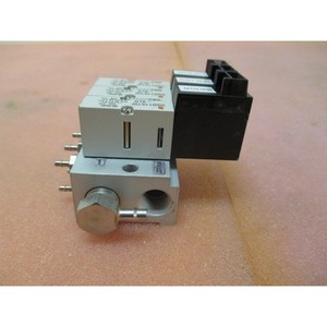 3 électrovannes SMC VQD1151W-6L0 - Équipements et pièces semi-conductrices d'occasion fiables à l'échelle mondiale chez - Product Image 5