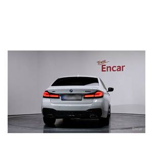 บีเอ็มดับเบิลยู ซีรีส์ 5 รุ่น 530i XDrive M Sport ปี 2023 ระยะทาง 71,290 กม. เกียร์อัตโนมัติ พวงมาลัยซ้าย - Product Image 4