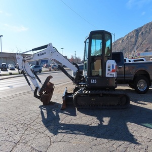 Miniexcavadora Bobcat de Calidad Premium con Orugas Hidráulicas para Trabajos Pesados de Construcción y Minería, Incluye Motor y Caja de Cambios - Product Image 5
