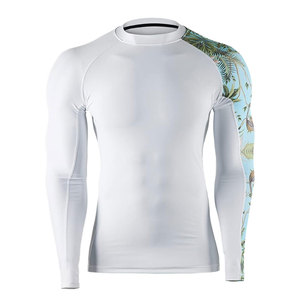 Breathable Sustainable New Custom Design Low Price Lightweight Short Sleeve Polyester/Nylon Digital Print <b>Men's</b> Rash Guard Soft - Product Image 2