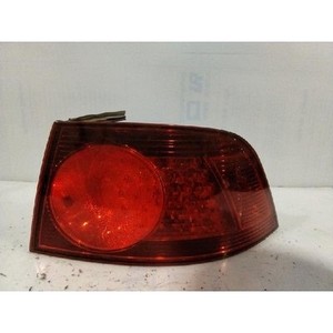 ไฟท้ายขวาภายนอกมือสองแท้รุ่น Phaeton ปี 2005-2010 รหัสอะไหล่ 3D0945096H - Product Image 1