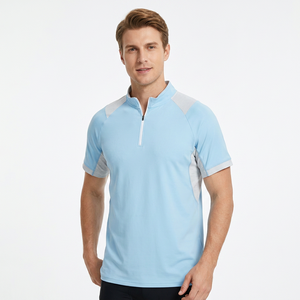 Camiseta Deportiva de Manga Corta para Hombre, Color Azul Claro, Cuello Alto, Secado Rápido, Corte Ajustado, Tejido de Poliéster, con Letra en el Frente, Ecológica - Product Image 3