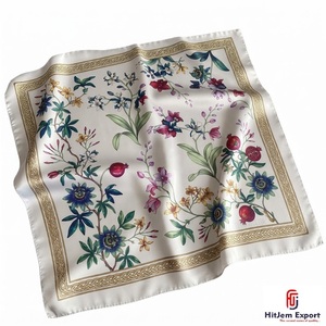 Pañuelo de Seda de Lujo con Estampado Personalizado de Alta Calidad, Pañuelo Cuadrado Ligero para Mujer, Fabricante OEM ODM Malta - Product Image 2