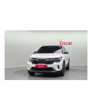 Kia Seltos 2022, 2.0 Gasolina, 2WD, 15,073 km, Asientos de Cuero, Cámara Trasera, Volante a la Izquierda - Product Image 3