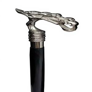 Bastón de Madera Negro Pulido Hecho a Mano Estilo Vintage - Regalo para Ocasiones como Navidad y el Día del Padre - Product Image 6