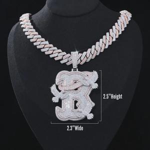 Colgante y Dijes de Moissanita Personalizados Estilo Hip Hop Iced Out, Plata 925 con Engaste de Garra, Certificado IGI, Diseño Único y Estilo Personalizado - Product Image 2
