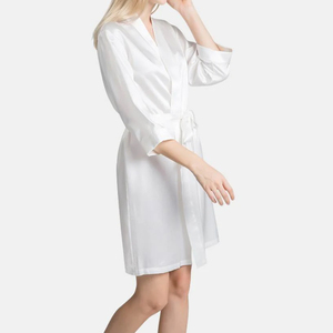 Robe Kimono de Barbier/Coiffeur Personnalisable avec Logo Client pour Salon de Beauté, Coiffure et SPA – Modèle Premium - Product Image 2