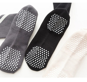 Calcetines Deportivos de Secado Rápido Personalizados para Correr, Calcetines de Algodón de Tubo Medio para Verano - Product Image 6