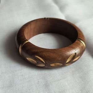 Brazaletes de Madera con Tachuelas para Mujer, Elegantes, Artesanía Tradicional de Bambú y Madera para Moda y Joyería, India RR Enterprises - Product Image 3