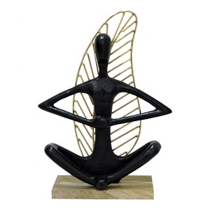 Noir Or Aluminium Spirituel Sculpture Art De Luxe Résine Artisanat Table Objet Décoratif pour La Maison En Plein Air De Mariage Décor - Product Image 1