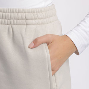 Ensemble de survêtement deux pièces pour femme avec sweat à capuche et col montant, couleur et logo personnalisables, vente en gros Pakistan - Product Image 4