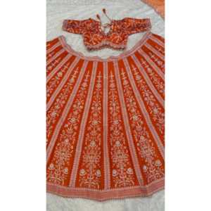 Vêtements indiens et pakistanais de créateur, Lehenga Choli avec des sequins et des broderies - Product Image 1