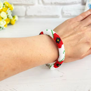 Pulsera Ajustable de Plata de Ley con Cuentas de Semillas de Flores Rojas, Joyería con Flores de Cuentas, Regalo de Aniversario para Mujer - Product Image 1