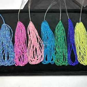 Meilleur prix pour des perles d'opale éthiopienne facettées en forme de rondelle de 4-5 mm, brin de 16 pouces, perles de pierres précieuses d'opale de feu Welo à prix de gros en vrac - Product Image 1