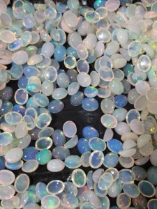 Natural Ethopian Opal 9x7MM Oval Cut Best Quality Natural Gemstone for Jewelry Making - Product Image 3