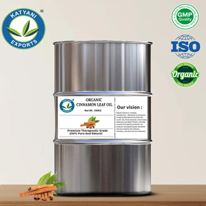 Fabricante y Exportador B2B de Aceite Esencial de Hoja de Canela Orgánica Natural (Cinnamomum Zeylanicum) al por Mayor para Uso Cosmético - Product Image 3