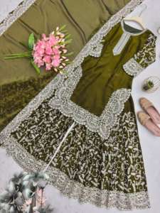 Trajes Étnicos de Diseñador Gharara Sharara, Conjunto de Vestido Elegante Bordado para Mujer a Precio de Exportación para Bodas y Fiestas - Product Image 3