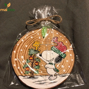 Adorno de rebanada de madera personalizado hecho a mano de estilo clásico de Vietnam, decoración de Navidad pintada a mano - Product Image 2