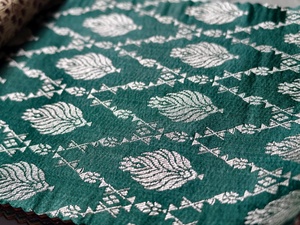 ผ้าไหมพรมลายปักแบบบาเนราซี - Product Image 3