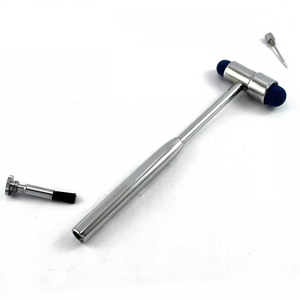 Martillo de Percusión Neurológico Premium Buck Hammer para Diagnóstico de Reflejos con Aguja y Cepillo Integrados, Acero Inoxidable, CE ISO - Product Image 2