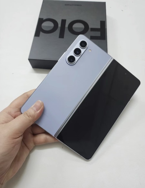 Galaxy Z Fold6 7 Inch QHD AMOLED Foldable Phone 5G Dual SIM Fingerprint NFC Face Recognition Android 15